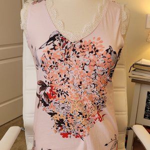 Pink floral tunic lace trim
